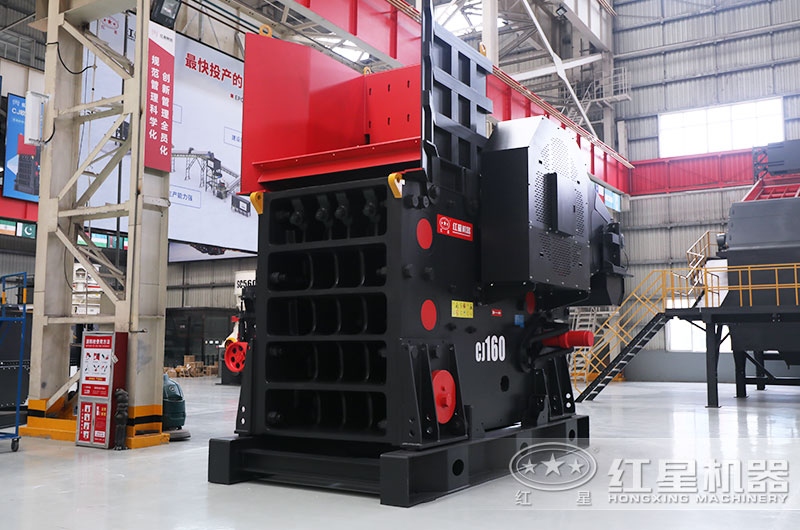 礦石破碎機多少錢一臺？大型機器型號